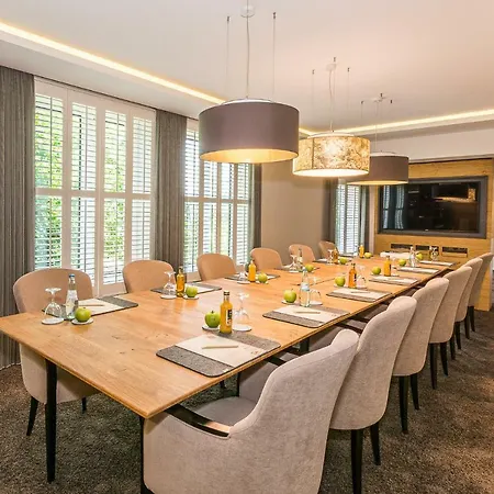 Hotel Romantik Ahrenberg 3*